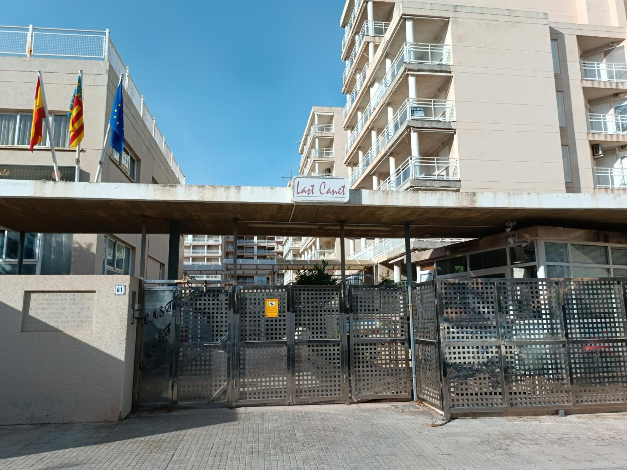 Playa Cannet 20 Km Valencia Piscina Tennis Canet d'En Berenguer Exterior photo